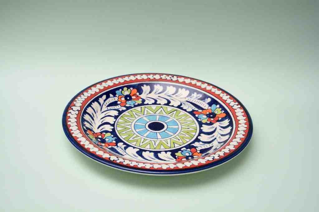 Blue pottery Dinner plate IMG # 2