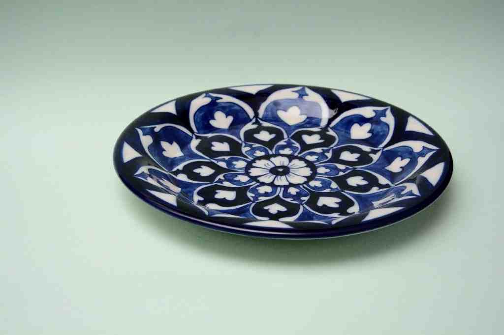 Blue pottery Dinner plate   - Duplicate IMG # 1