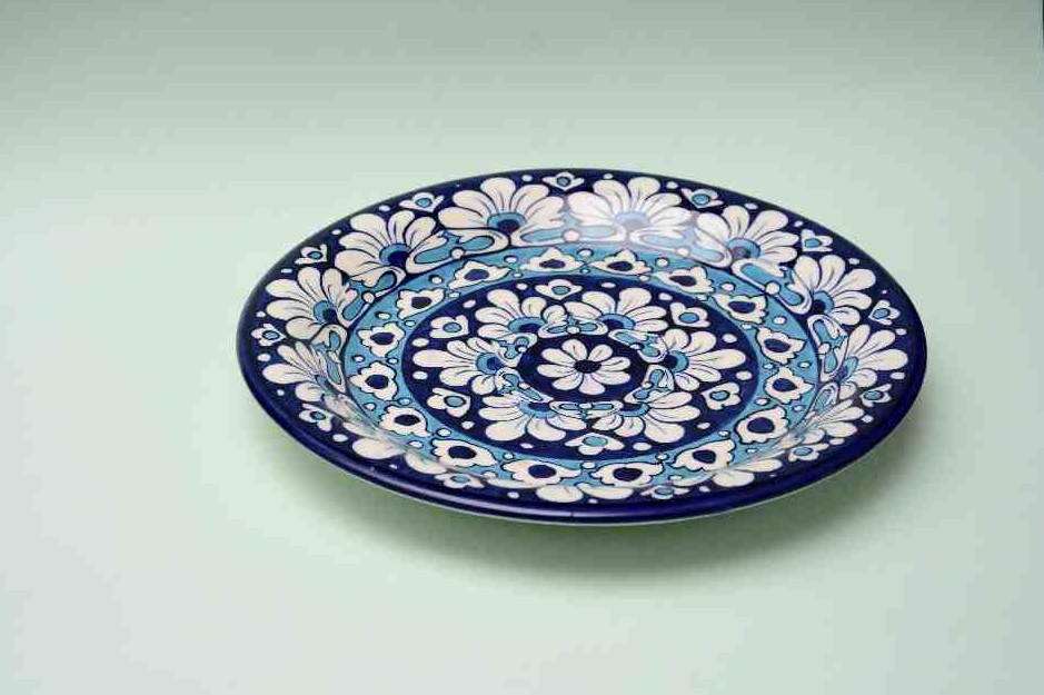 Blue pottery Dinner plate    IMG # 1