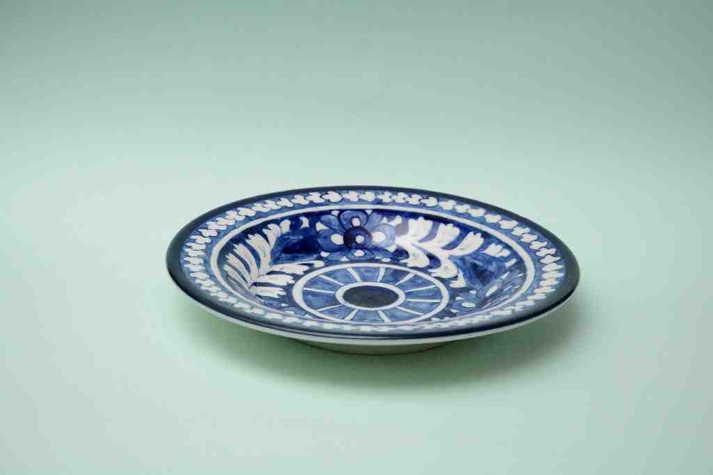 Blue pottery Dinner plate - Duplicate IMG # 1