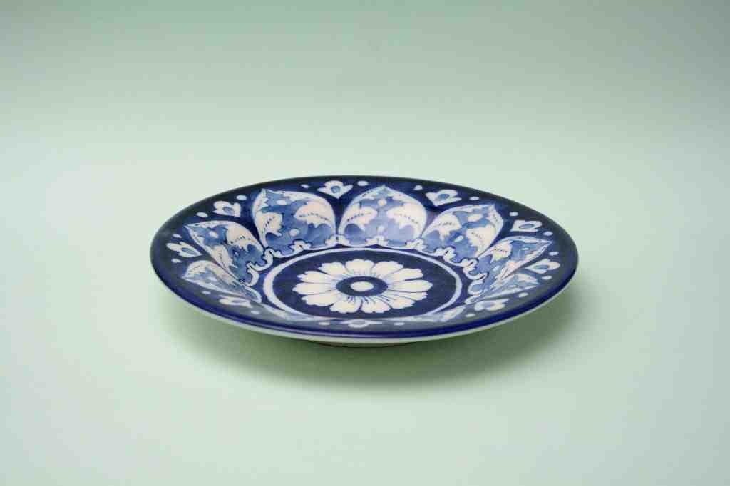 Blue pottery Dinner plate    - Duplicate IMG # 1