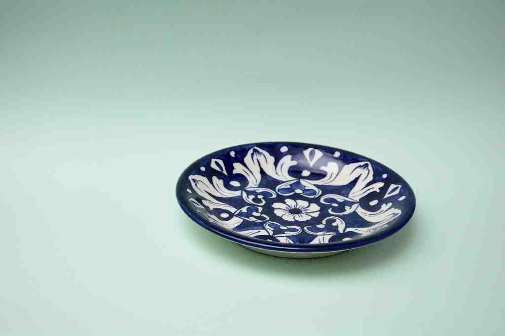 Blue pottery Quarter plate     - Duplicate IMG # 1