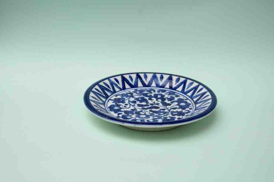 Blue pottery Quarter plate       - Duplicate IMG # 1
