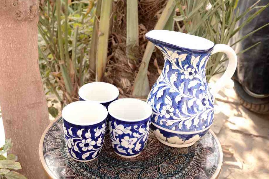 Blue pottery 6 glass water set      - Duplicate IMG # 1