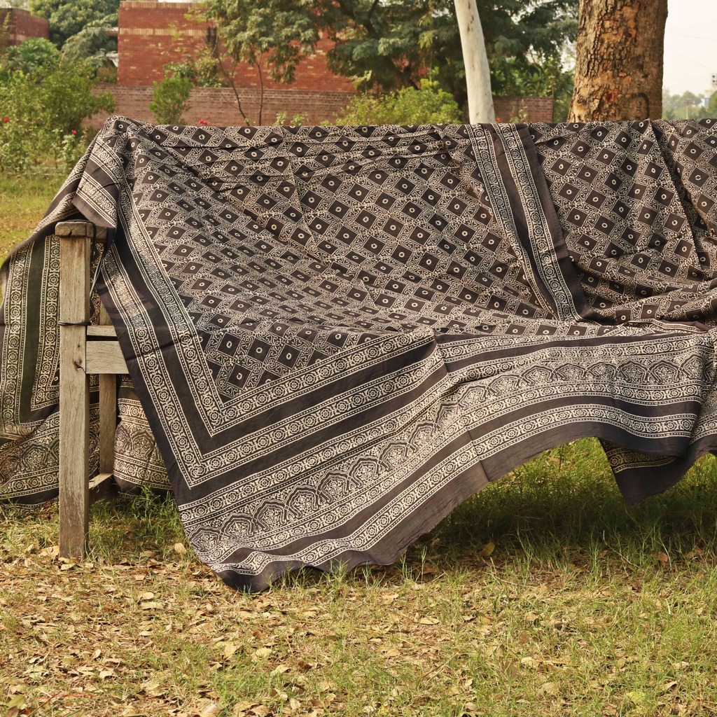 Ajrak - 2 Piece Suit IMG # 11476