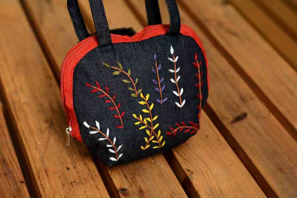 Hazara Phulkari Embroidered Handbag IMG # 1