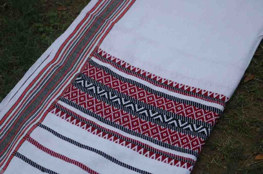 Sindhi Traditional Khaddi Shawl IMG # 1