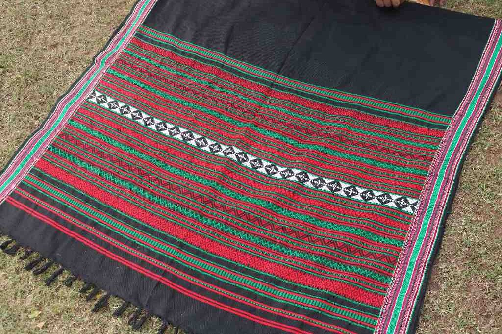 Sindhi Traditional Khaddi Shawl IMG # 1