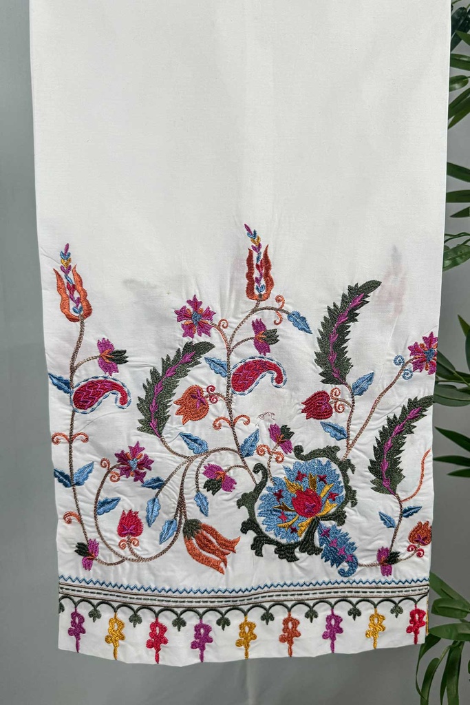 Extra image for EMBROIDERD PANTS (WHITE)