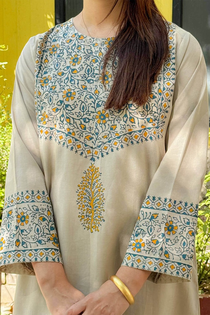 Extra image for BEIGE BLOCK PRINT KURTA