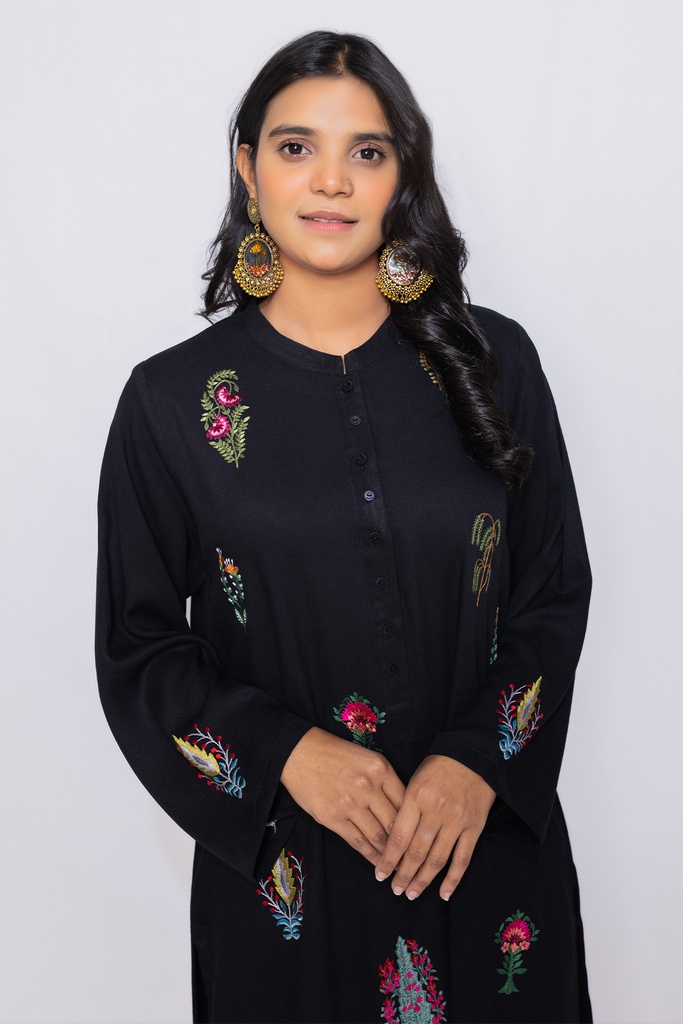 Extra image for Black Long Embroidered Shirt