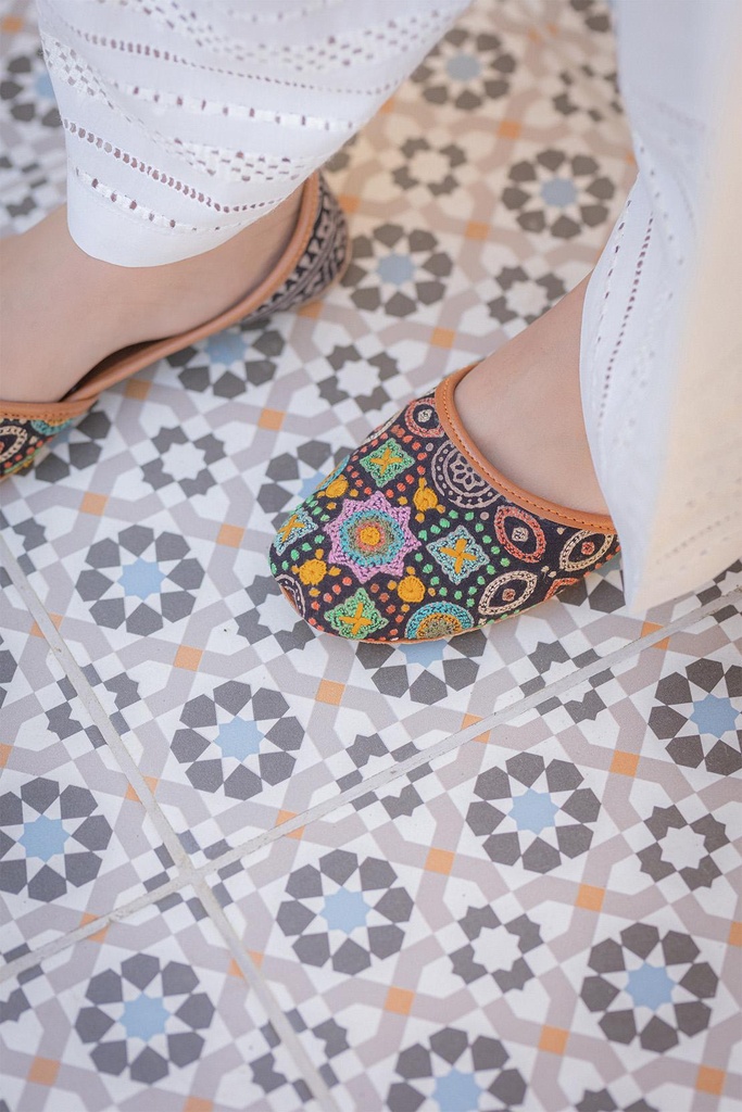 Extra image for AJRAK EMBROIDERED KHUSA 2