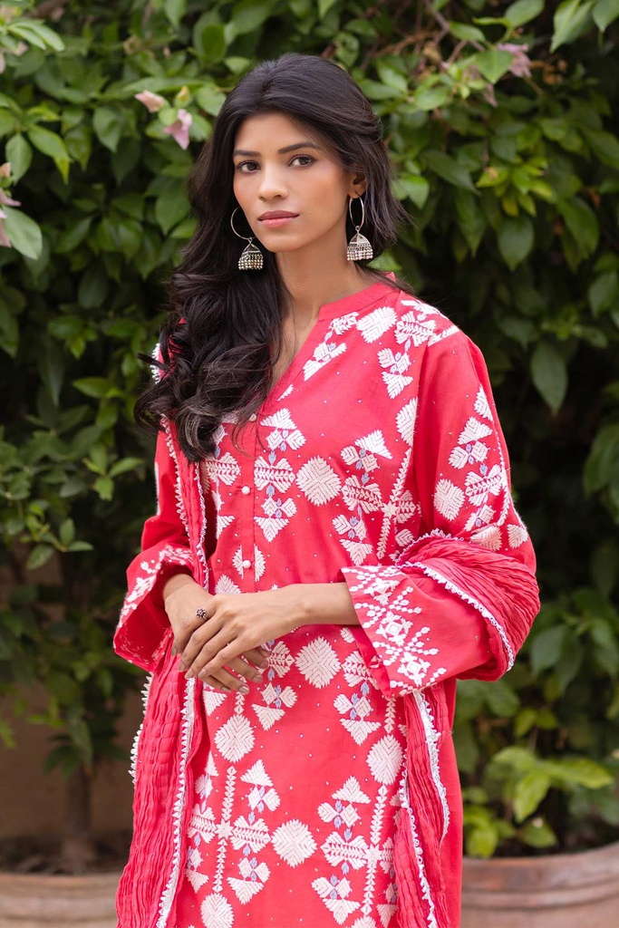 Extra image for Rouge Hand-Embroidered Kurta
