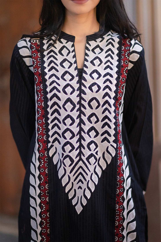 Extra image for Heritage Ajrak Applique Kurta