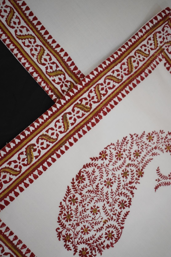 Extra image for Red Paisley