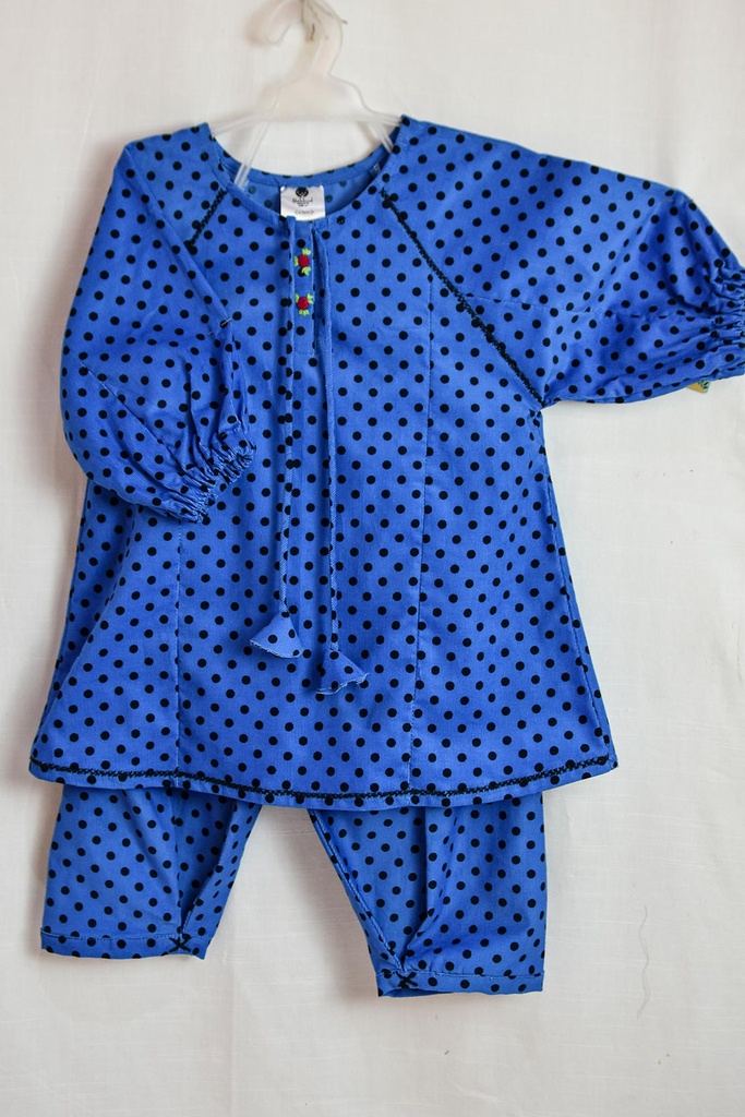 Extra image for Polkadot Suit