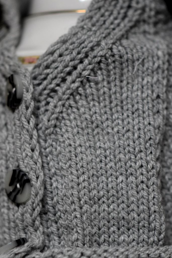 Extra image for Collar Tea Cozy - Light Grey