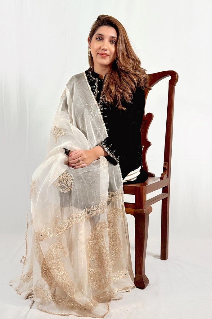 Extra image for Saffron