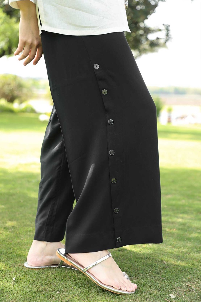 Extra image for Essential Lowers