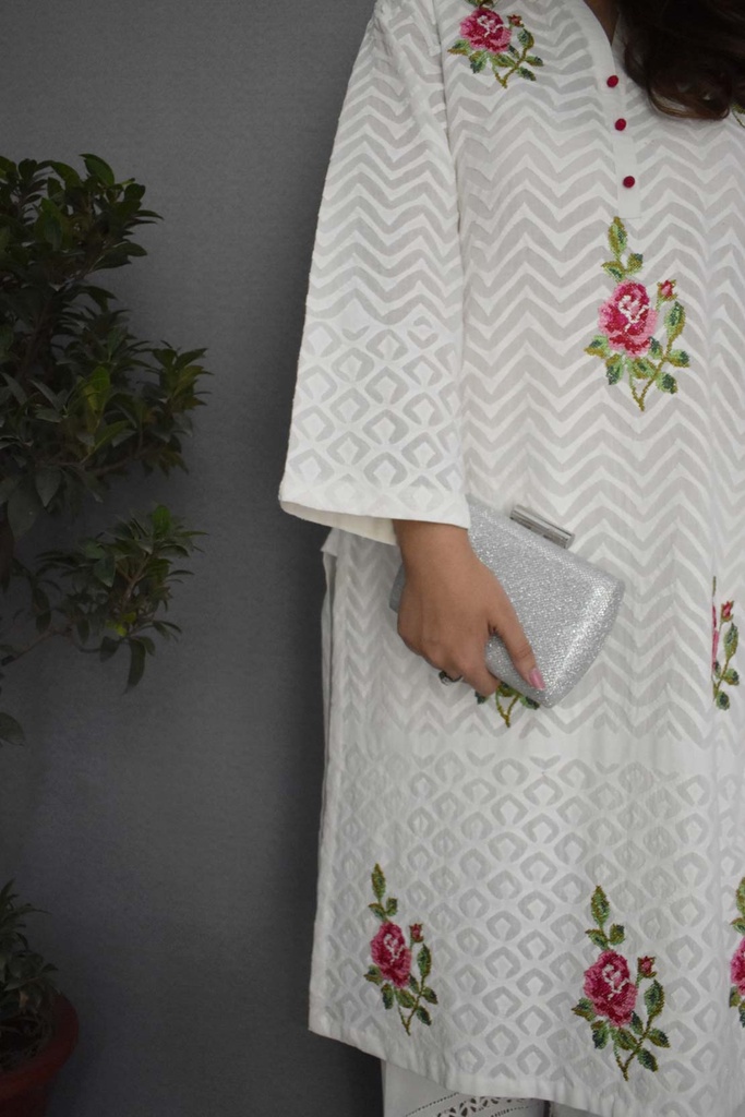 Extra image for Rose Cross- stitch