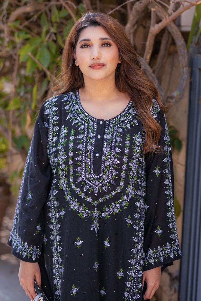 Extra image for BLACK RUNNING STITCH KURTA