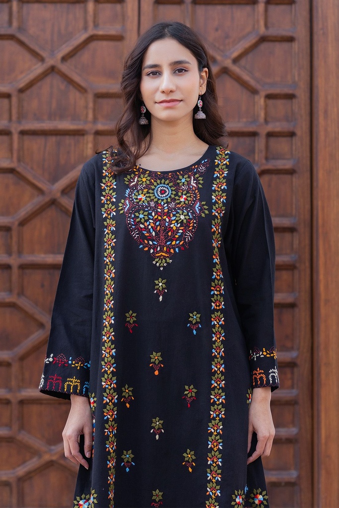Extra image for RALLI PATI EMBROIDERED KURTA