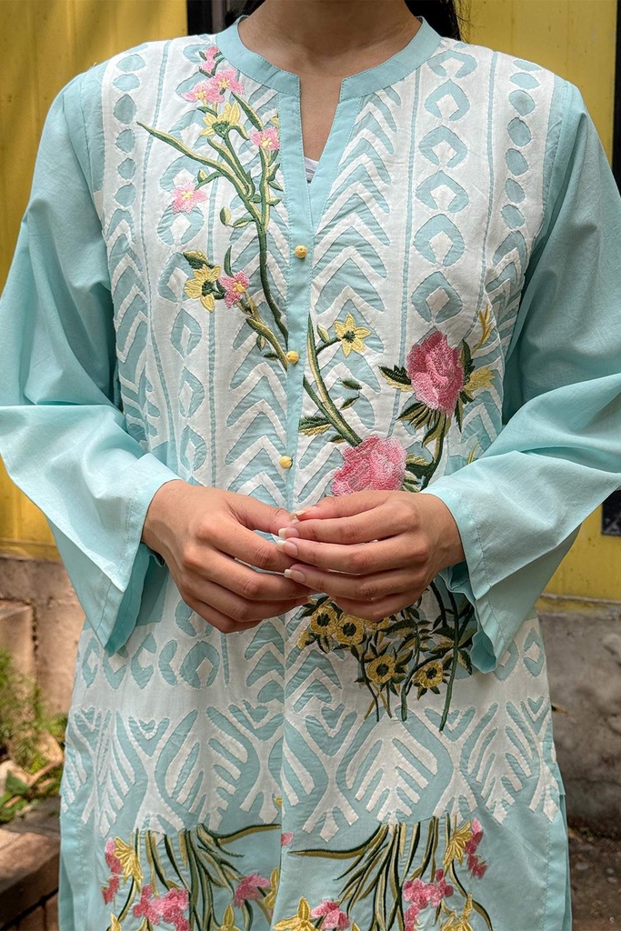 Extra image for Ice Blue Applique Kurta