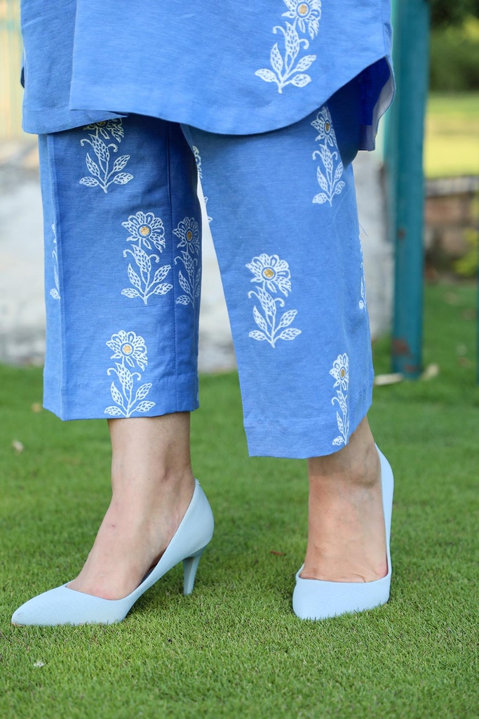 Extra image for Sky - 2 Piece LAWN SUIT