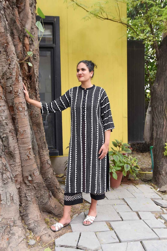 Extra image for Applique & Kantha Embroidery kurta