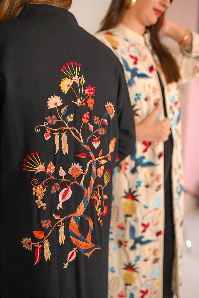 Extra image for Black Bird Gown