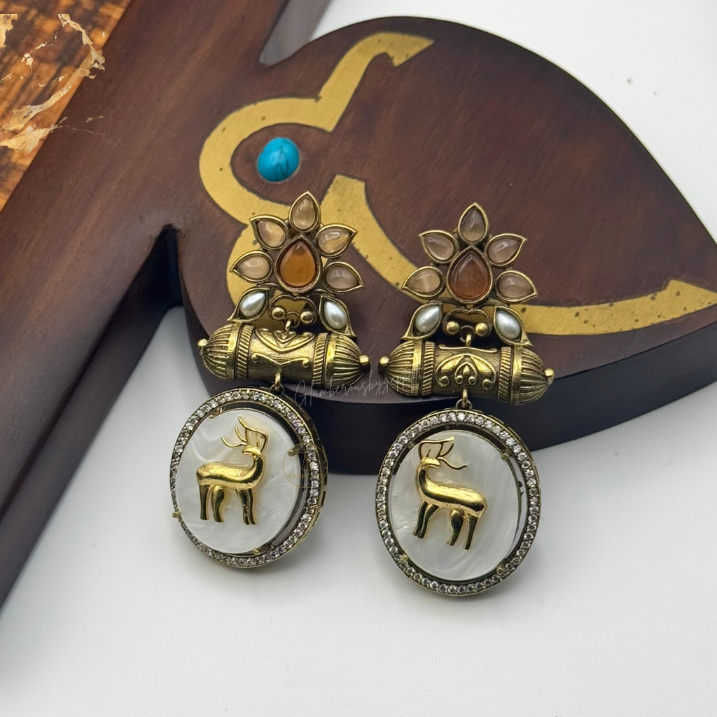 Extra image for Antler