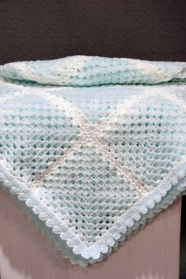Extra image for Crochet Sky Blue Baby Blanket.