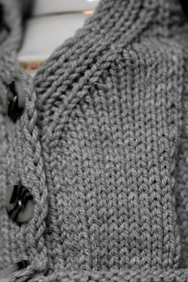 Extra image for Collar Tea Cozy - Light Grey