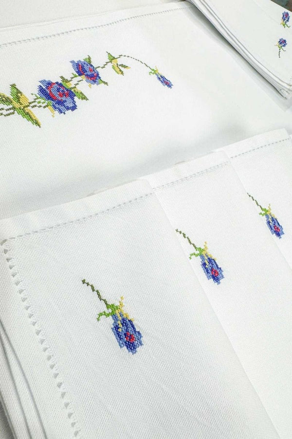 Extra image for Blue Embroidered Mats Set