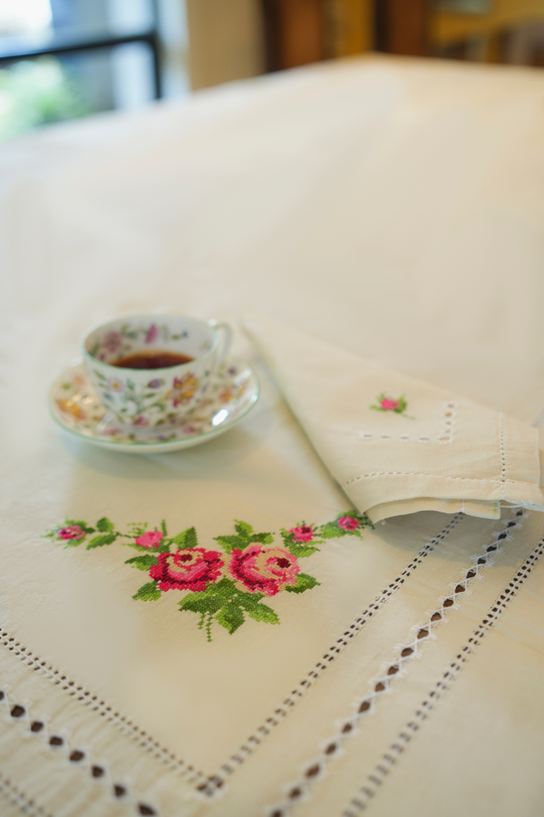 Extra image for Blossom Tarkashi Dining Sheet