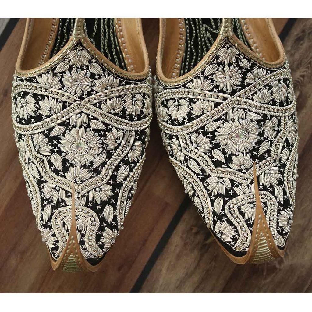 Fully Embroidered Khussa For Men