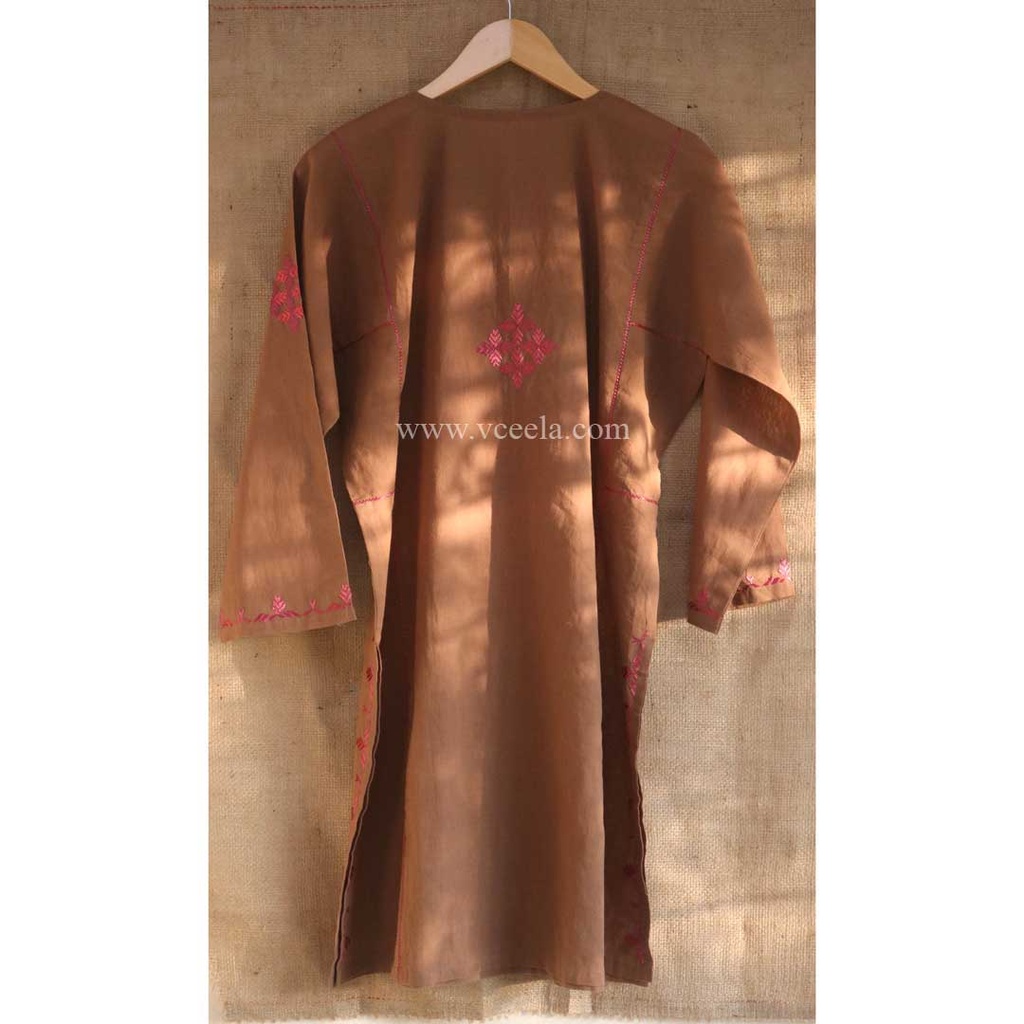 Off white hand embroidered kurta