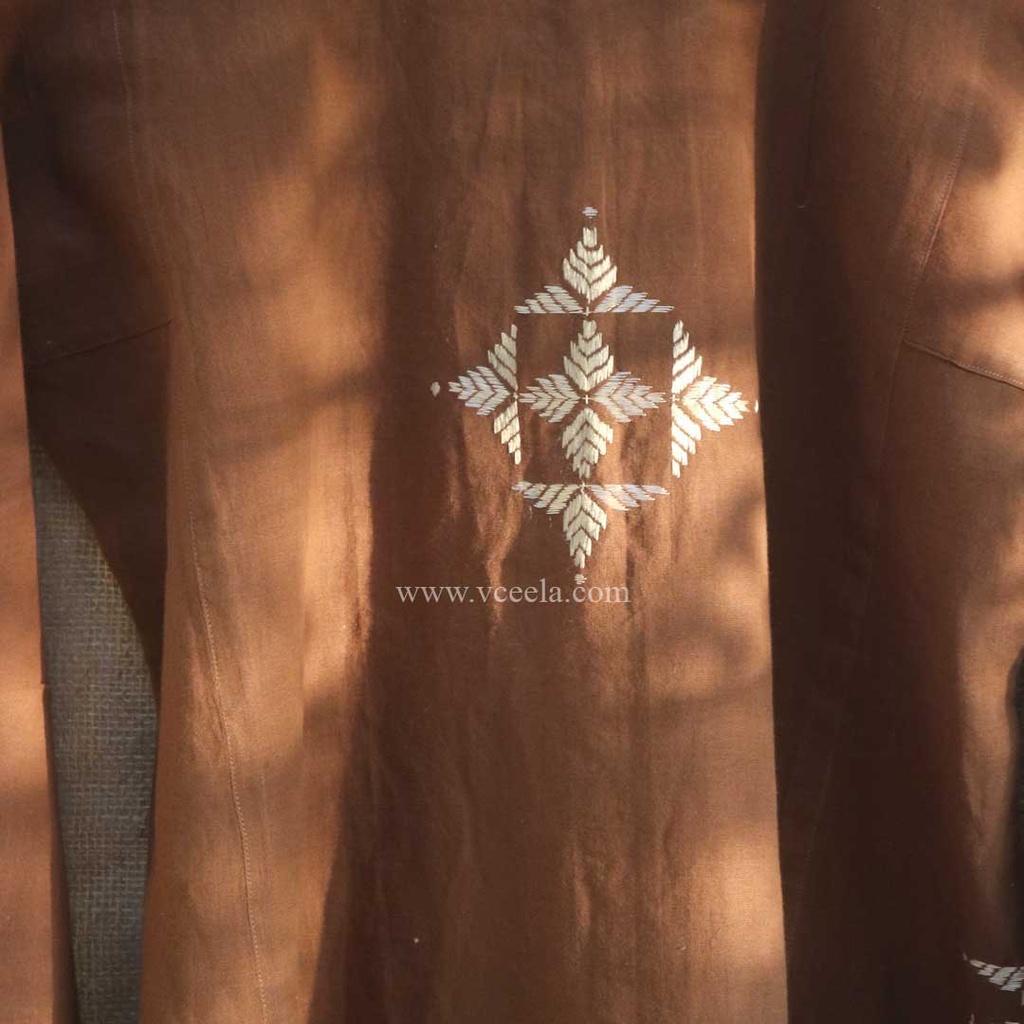 Off white hand embroidered kurta 