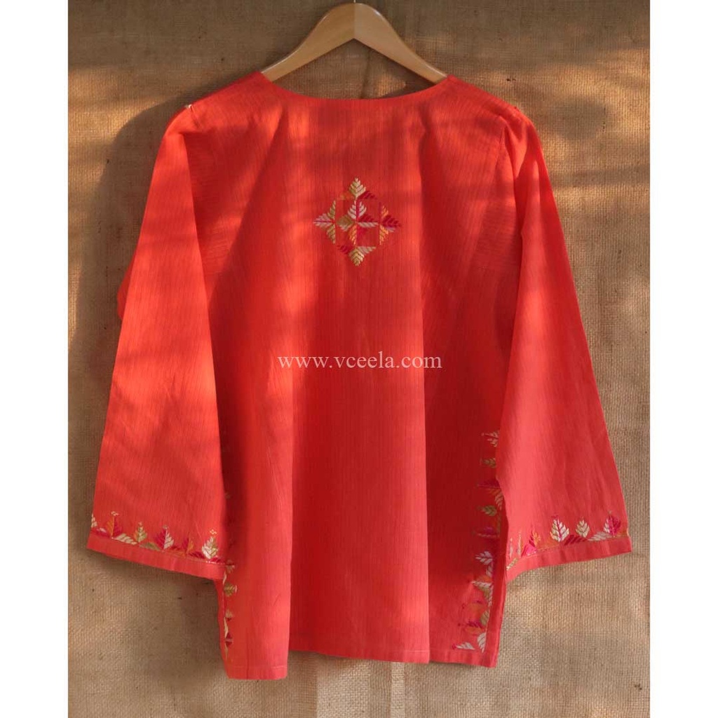 Off white hand embroidered kurta