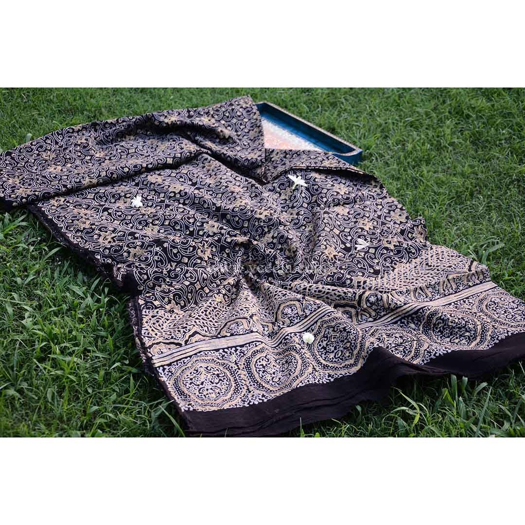 Ajrak - 2 Piece Suit     
