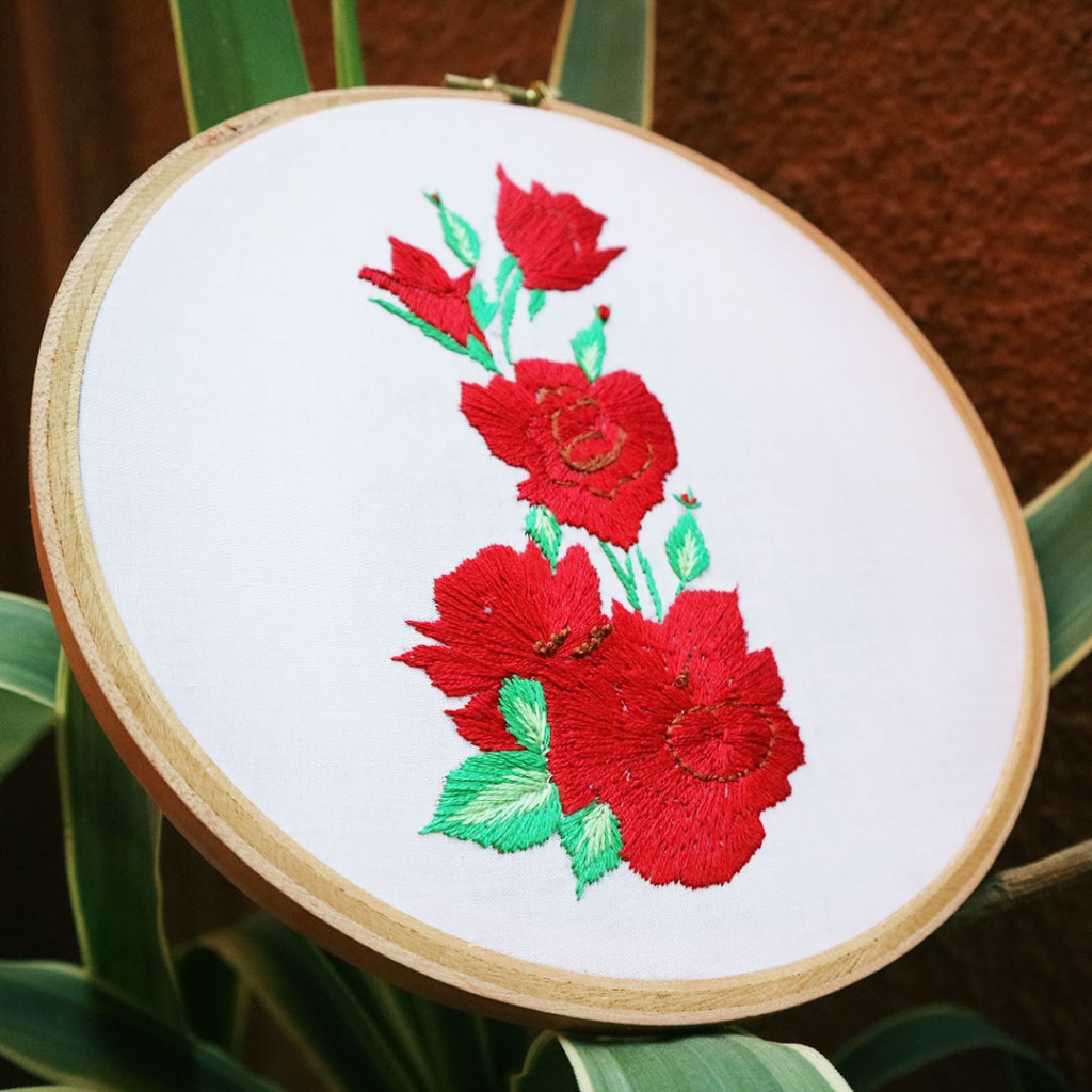 Roses Hoop Embroidery IMG # 1