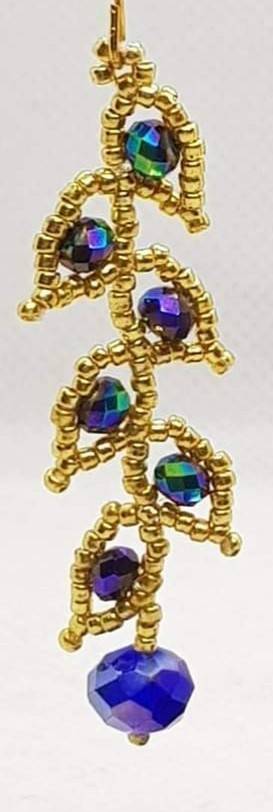 Stylish leaves beaded earrings IMG # 1