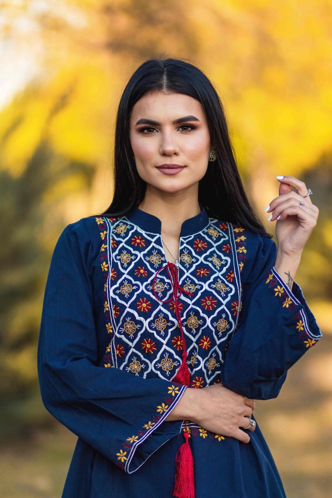 Odessa - Hand Embroidered IMG # 1