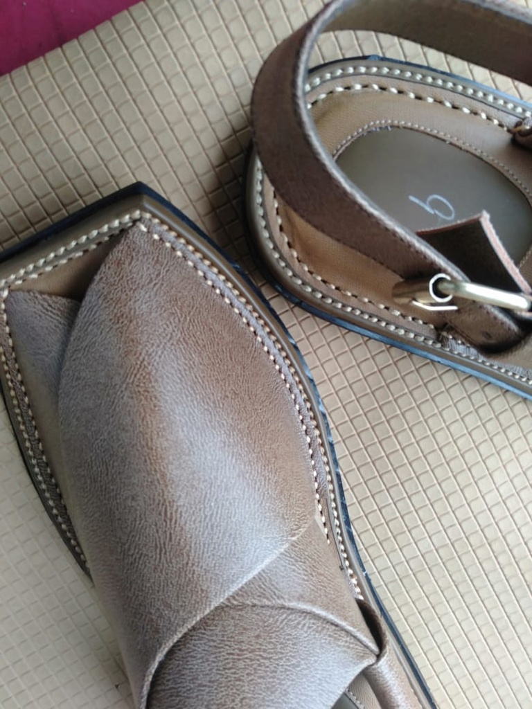 Traditional Kaptaan Saplay