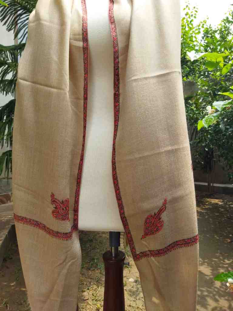 Woollen jaaldar shawl  - Duplicate IMG # 1