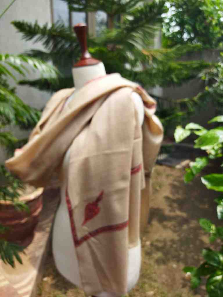 Woollen jaaldar shawl  - Duplicate IMG # 1