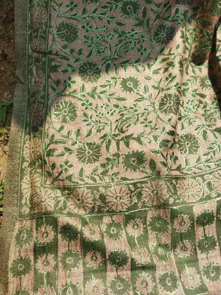 Woollen jaaldar shawl  - Duplicate IMG # 1