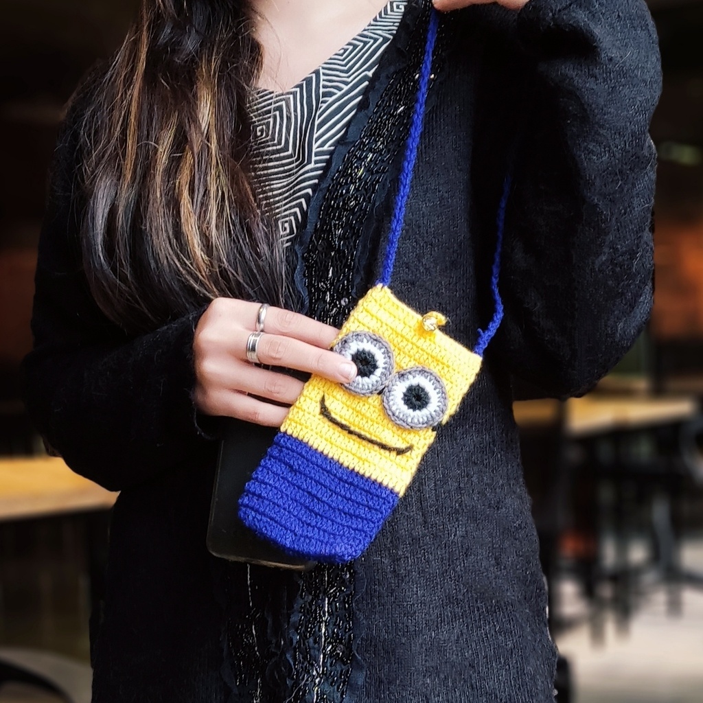 Minions Mobile Pouch