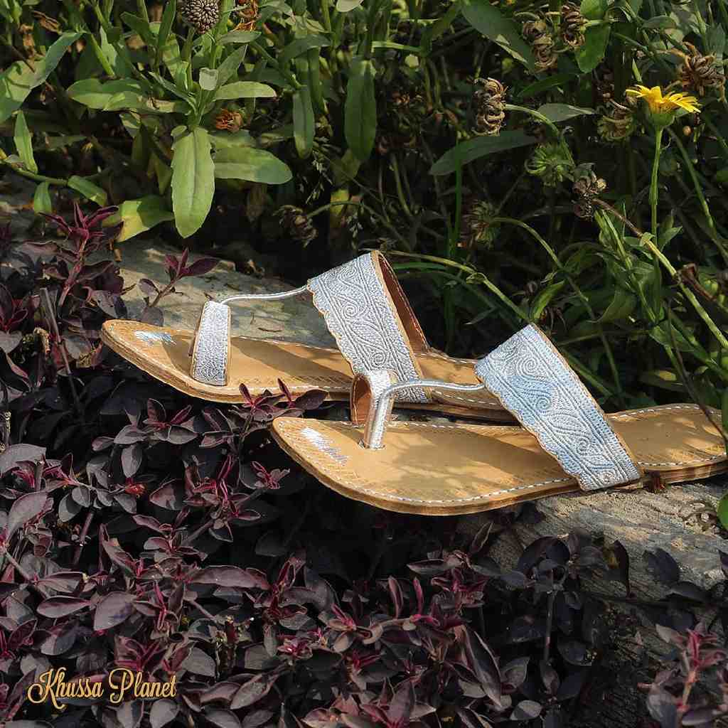 Hand Crafted Ladies Kheri - Duplicate IMG # 1