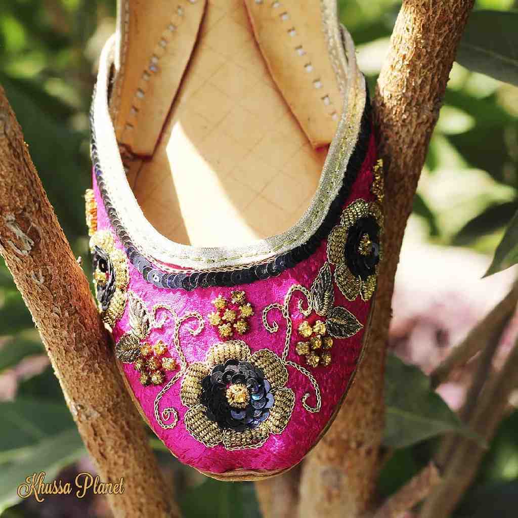 Hand Crafted Kora Dabka Work IMG # 1